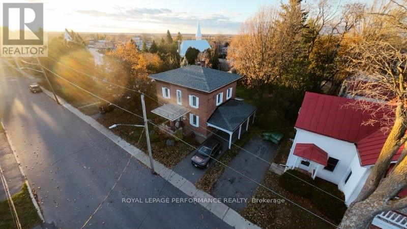 11 PETER STREET - 46