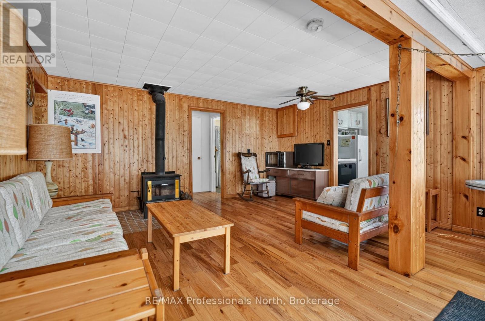 1032 GAZEBO LANE - 11