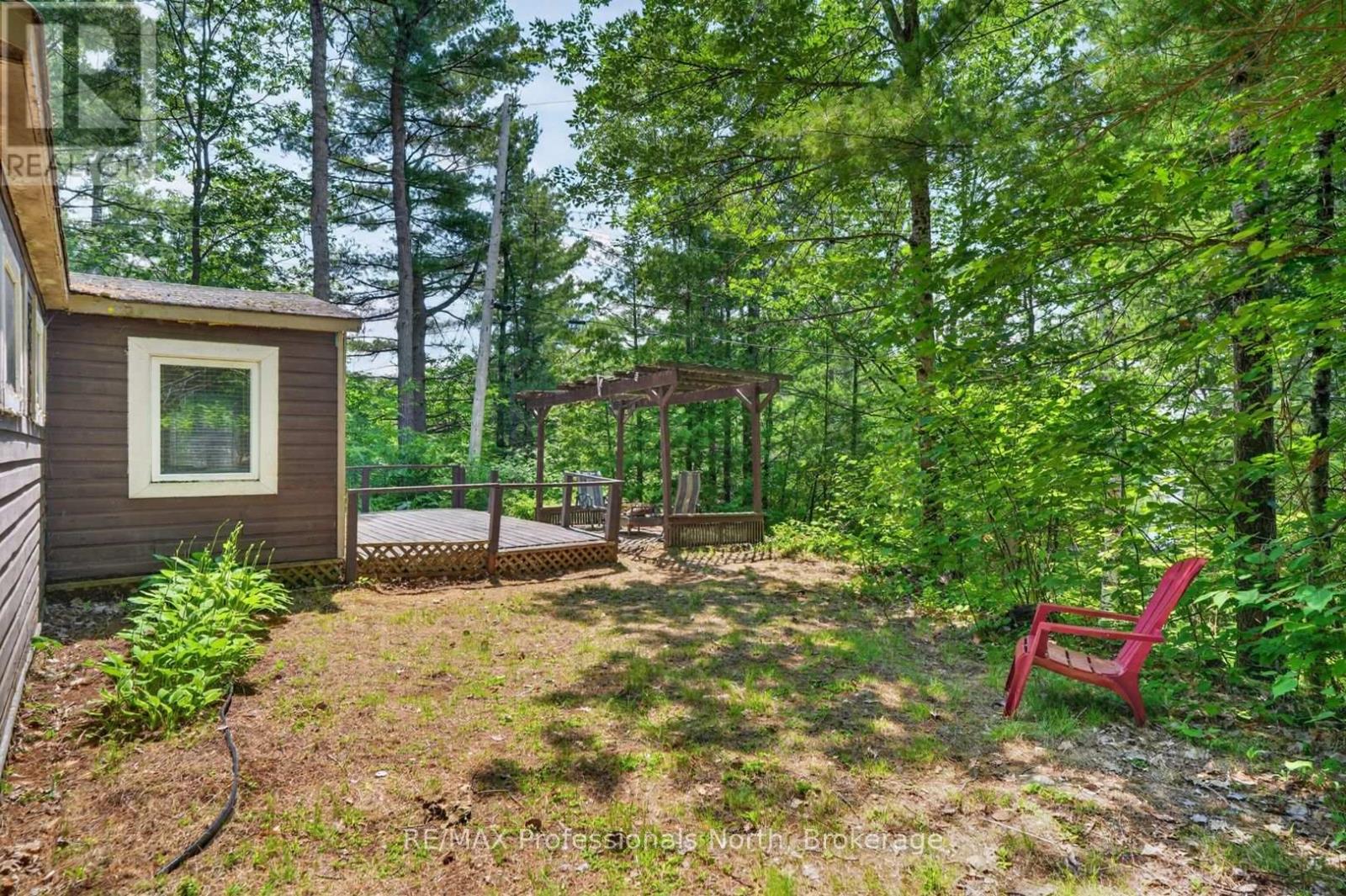 1032 GAZEBO LANE - 23
