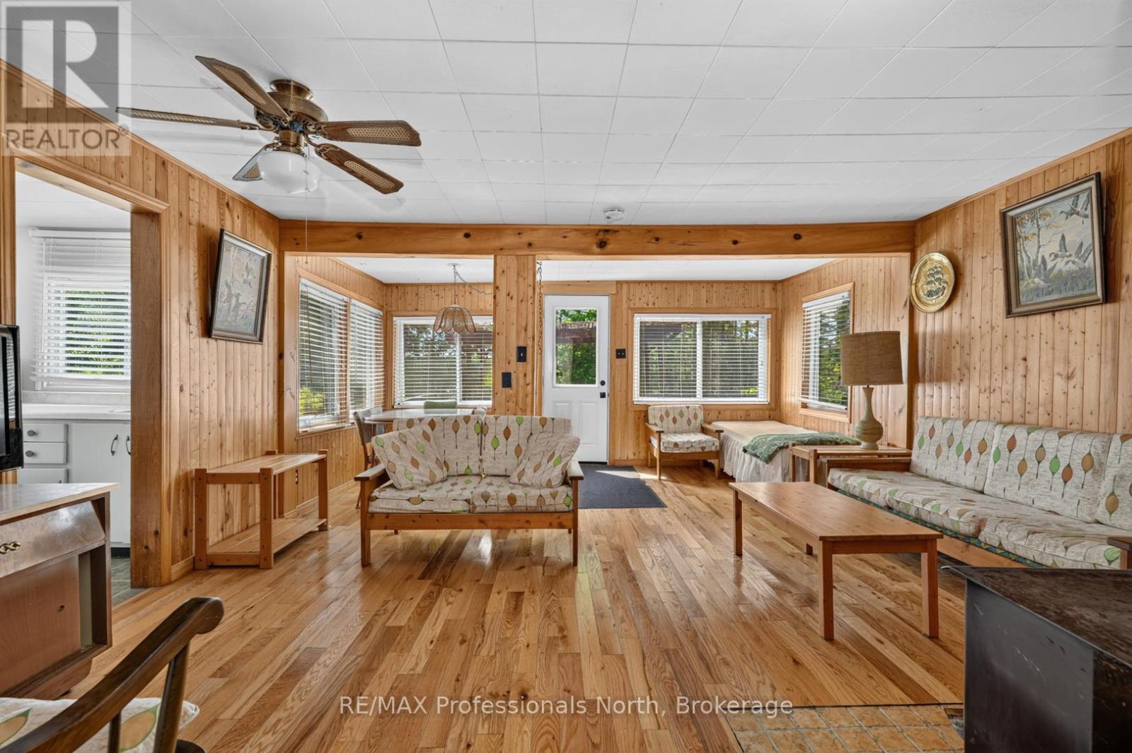 1032 GAZEBO LANE - 7