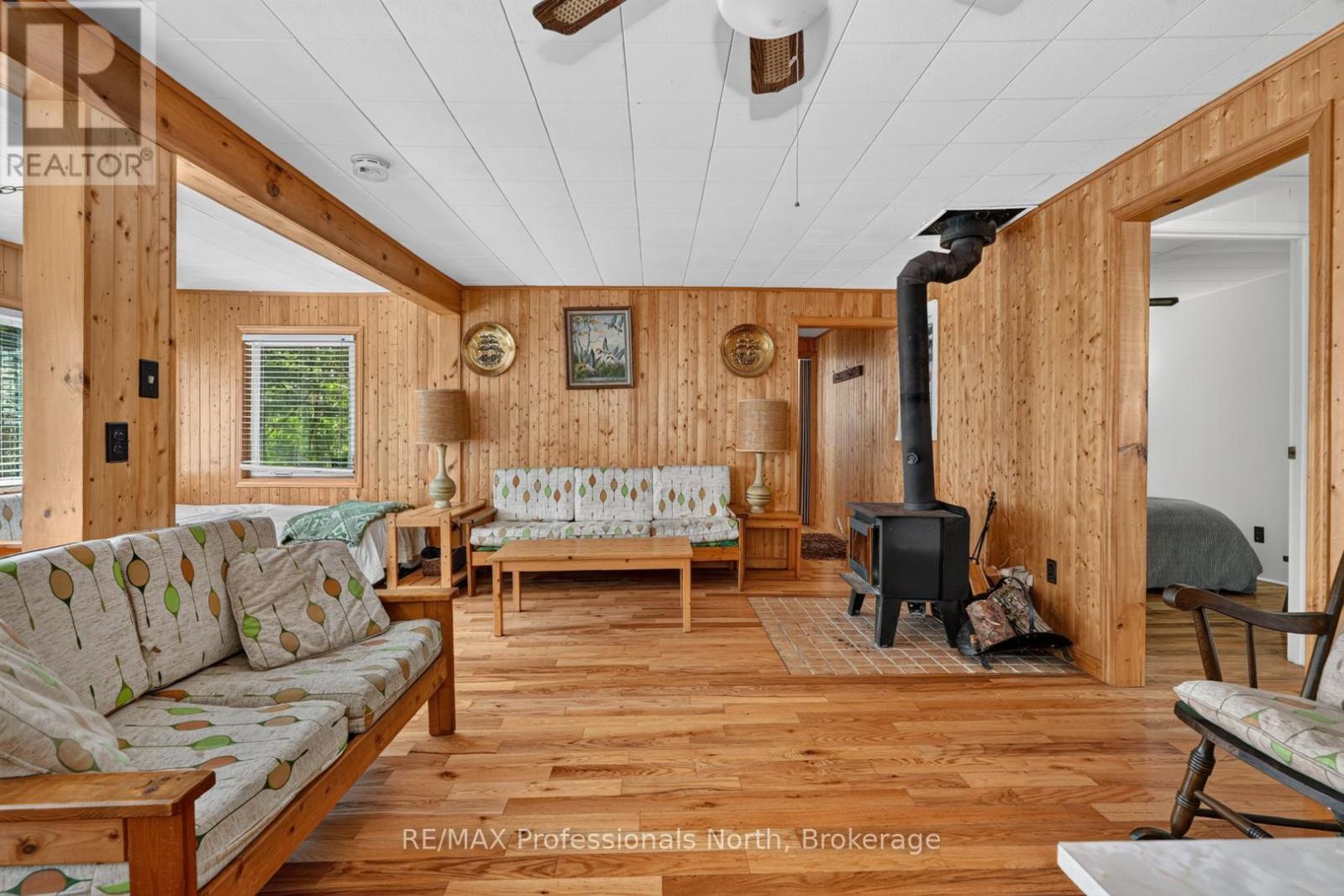 1032 GAZEBO LANE - 8