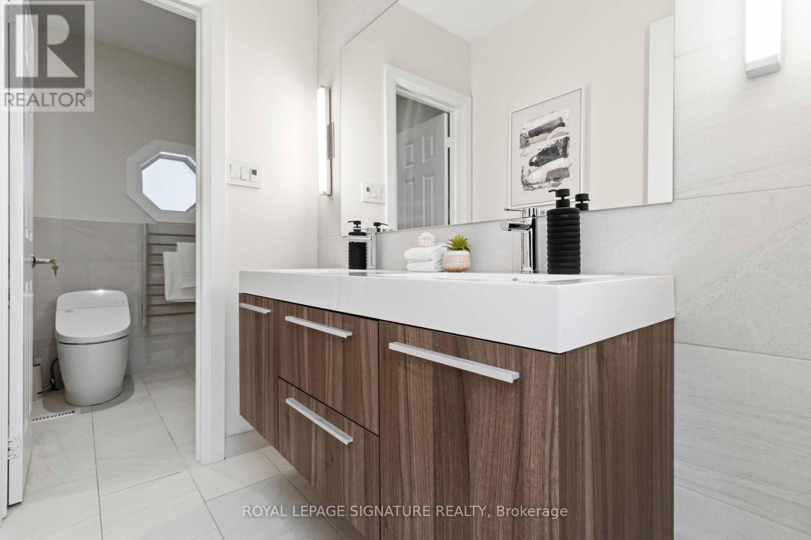 204 RICHVIEW AVENUE - Image 31