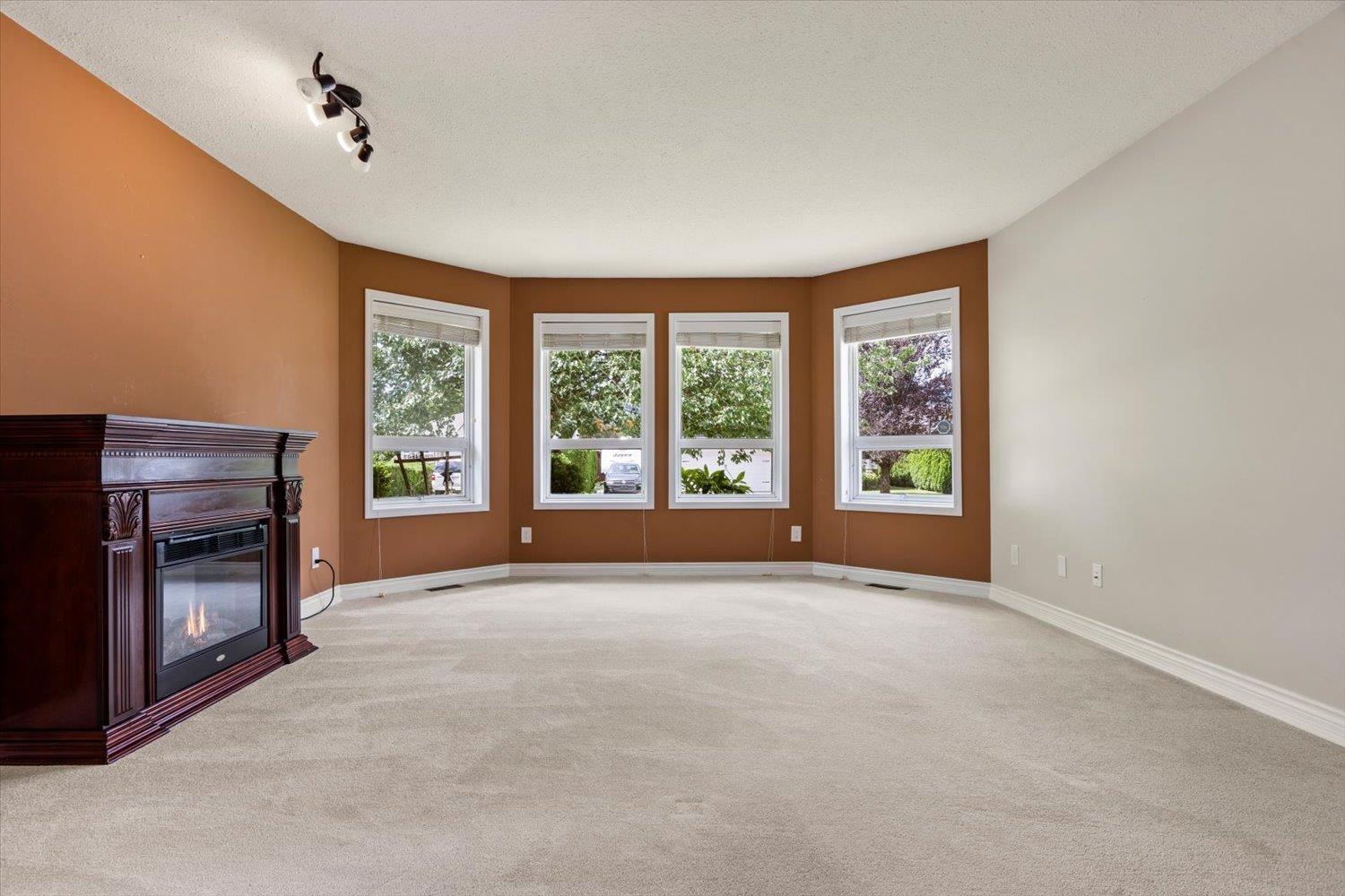 1548 CANTERBURY DRIVE, Agassiz, Agassiz