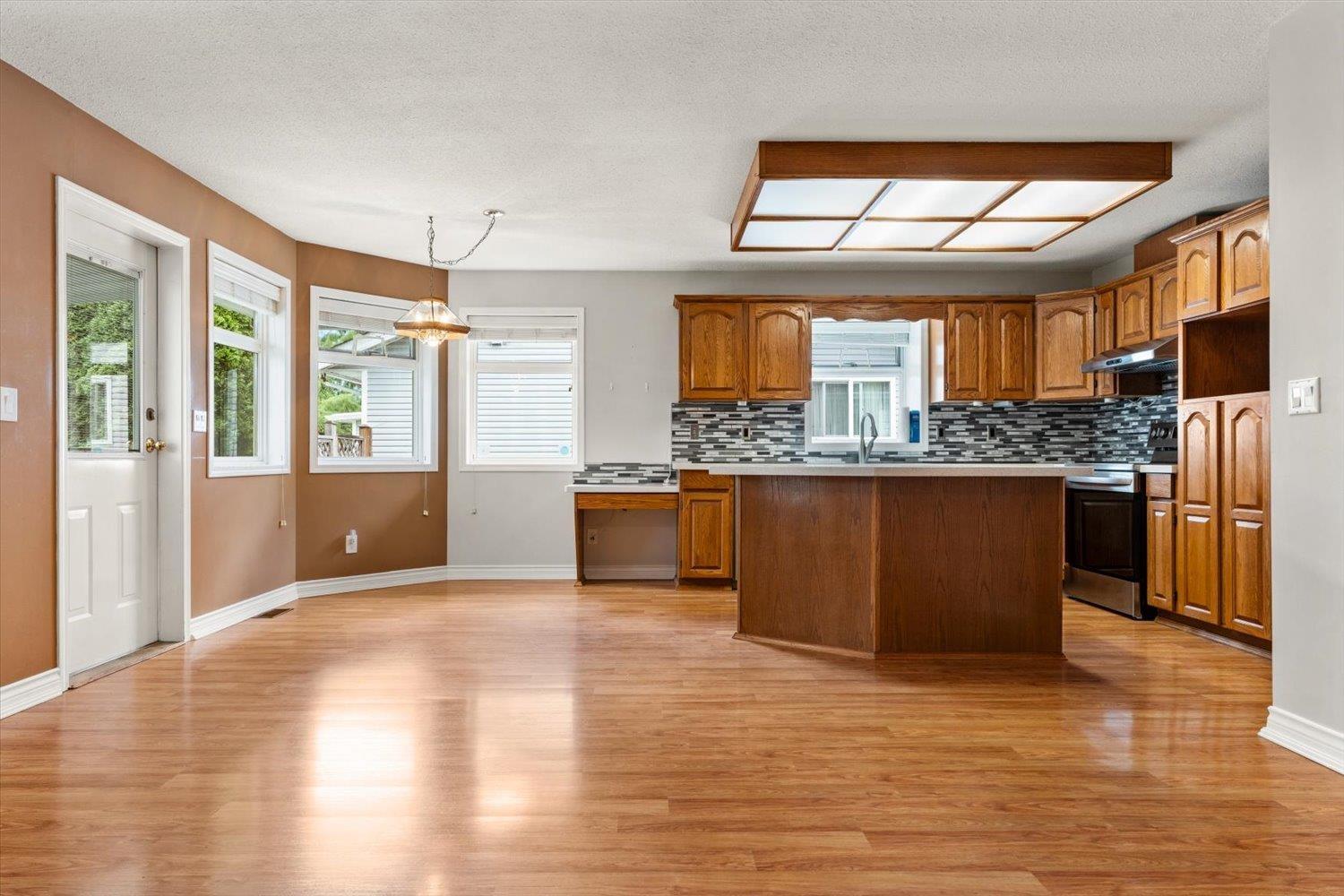 1548 CANTERBURY DRIVE, Agassiz, Agassiz