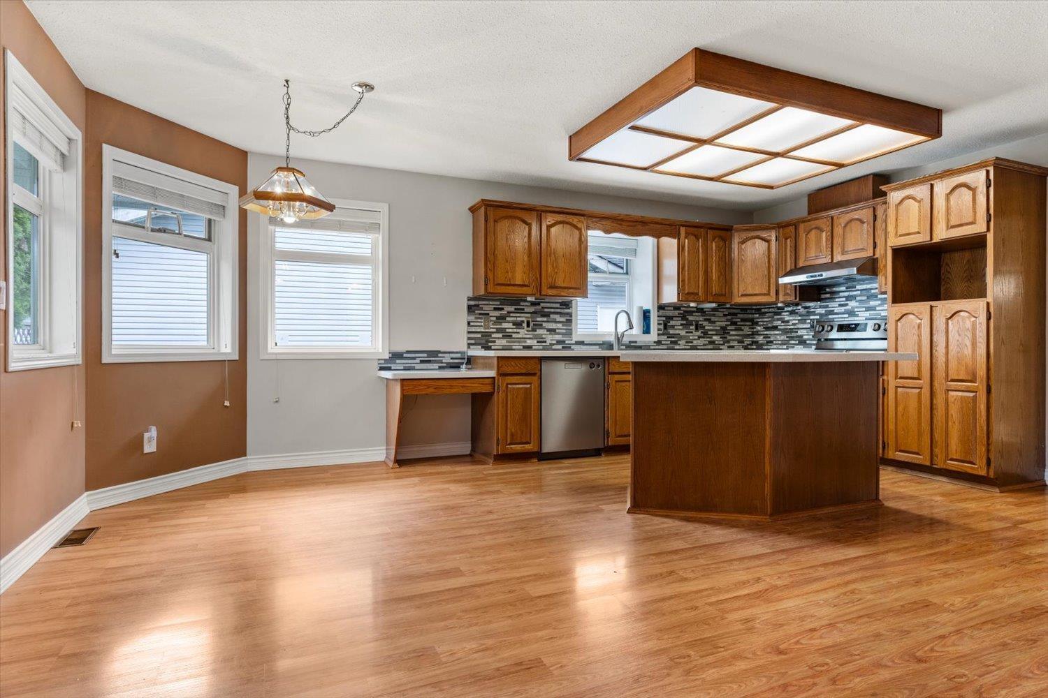 1548 CANTERBURY DRIVE, Agassiz, Agassiz