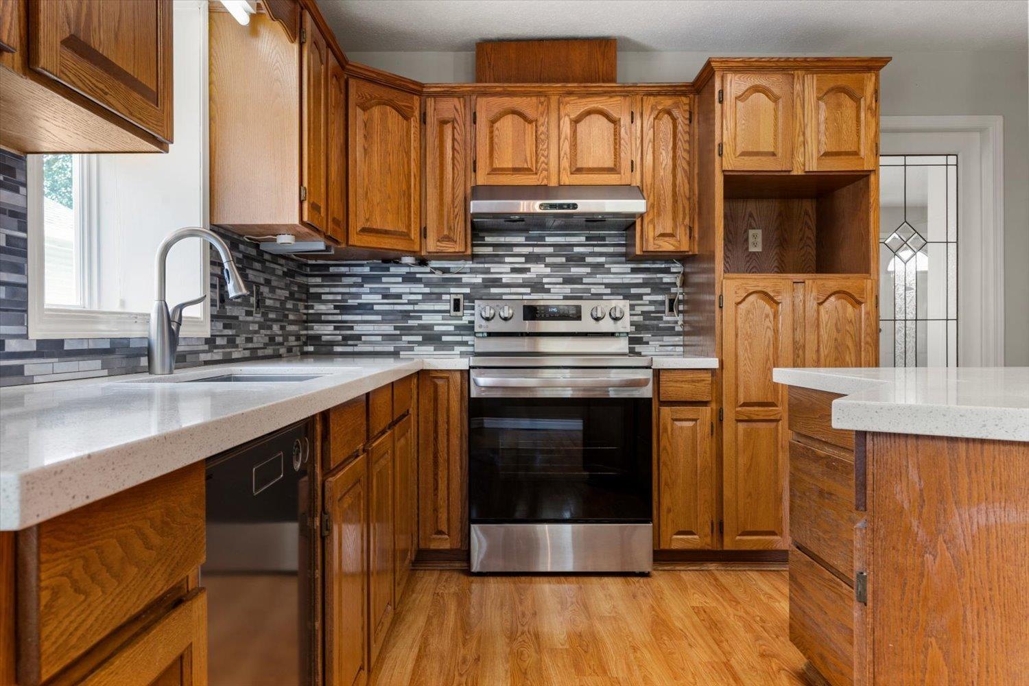 1548 CANTERBURY DRIVE, Agassiz, Agassiz