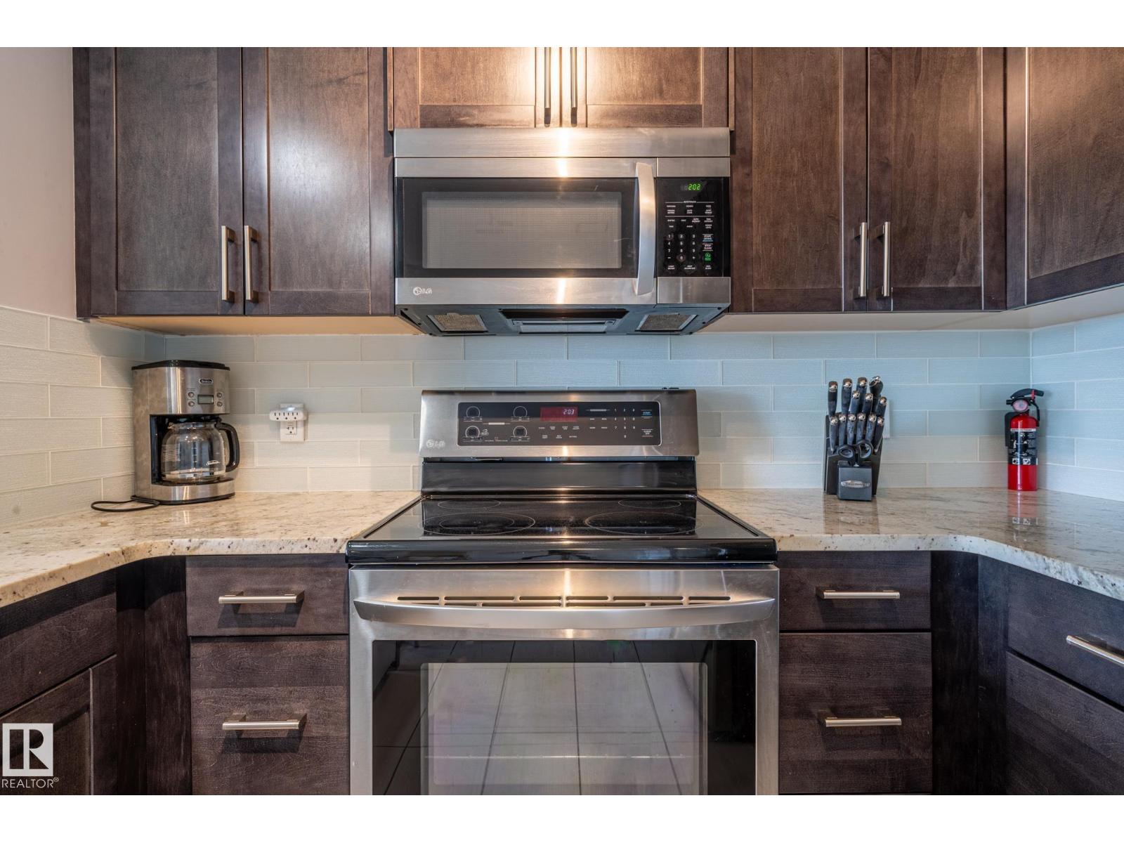 #305 5151 Windermere BV NW - 13