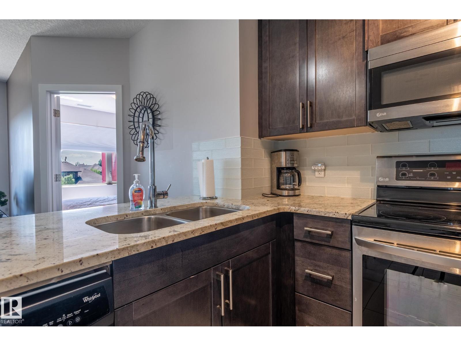 #305 5151 Windermere BV NW - 15