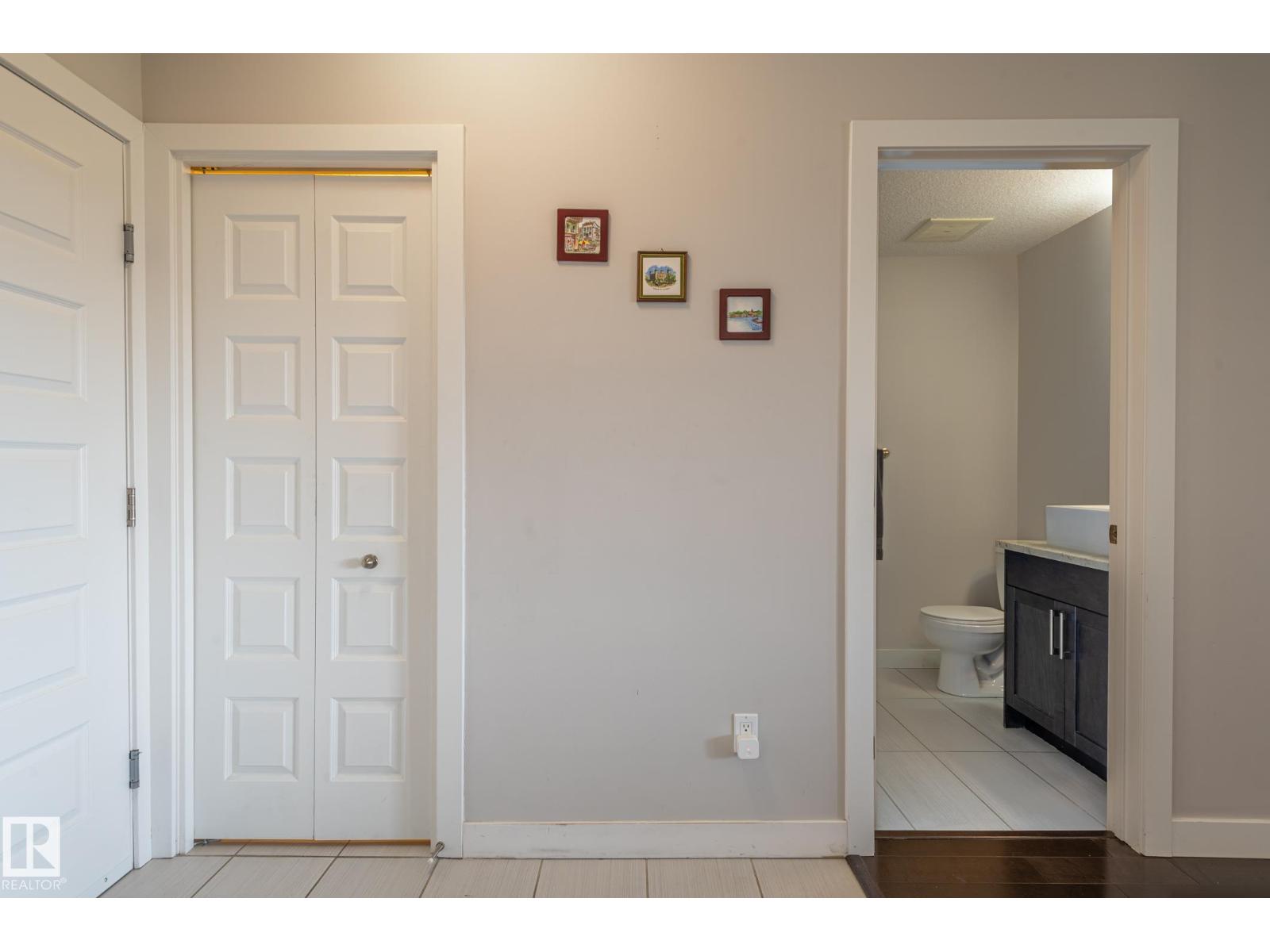 #305 5151 Windermere BV NW - 30