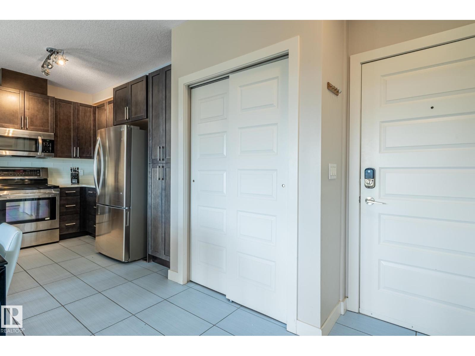 #305 5151 Windermere BV NW - 9