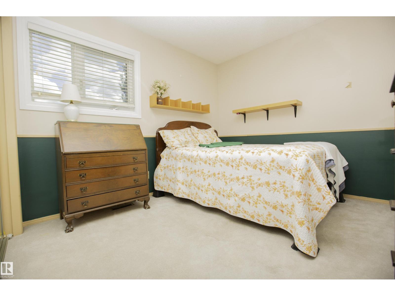 9923 190 ST NW - 15