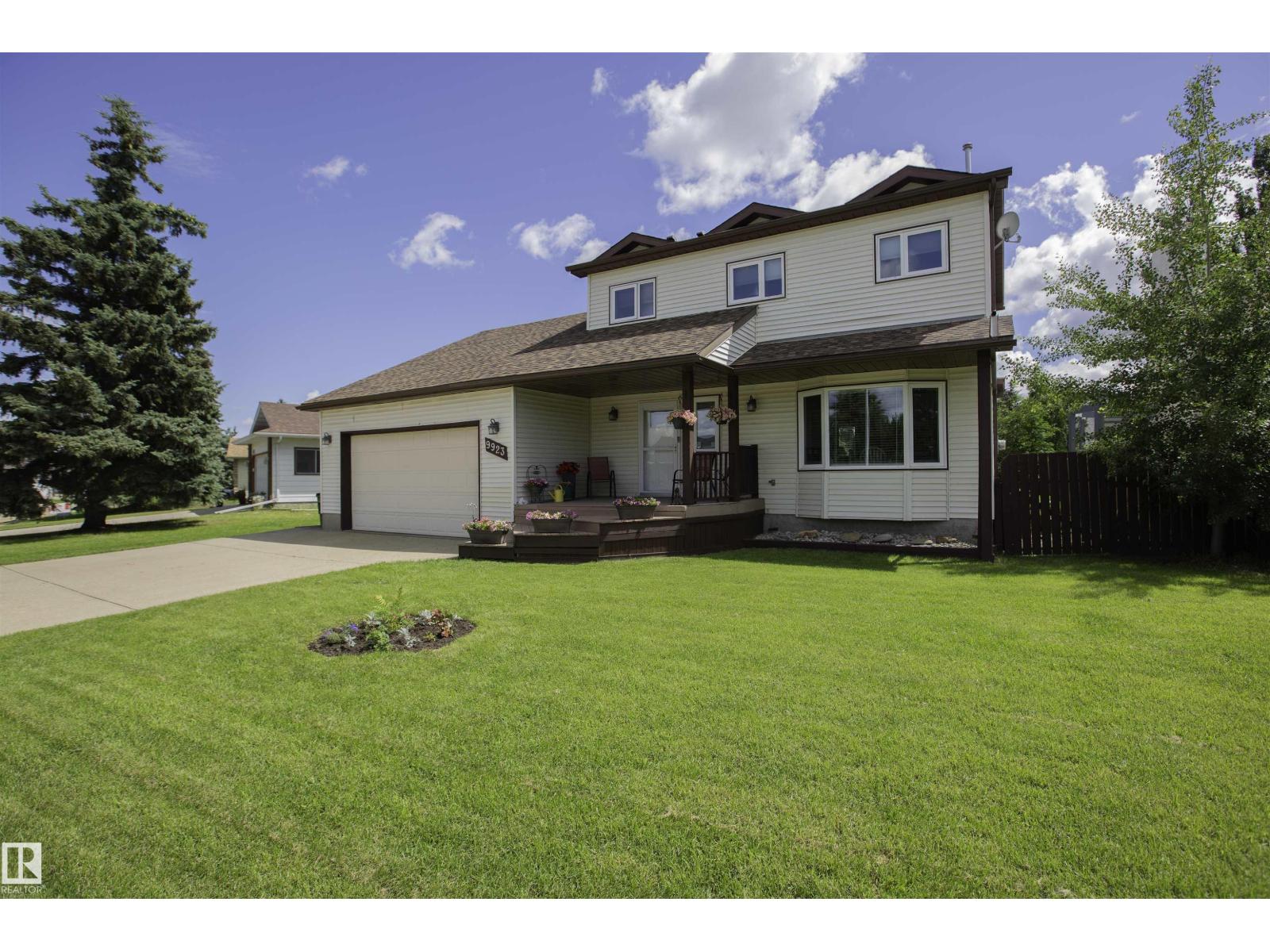 9923 190 ST NW - 2