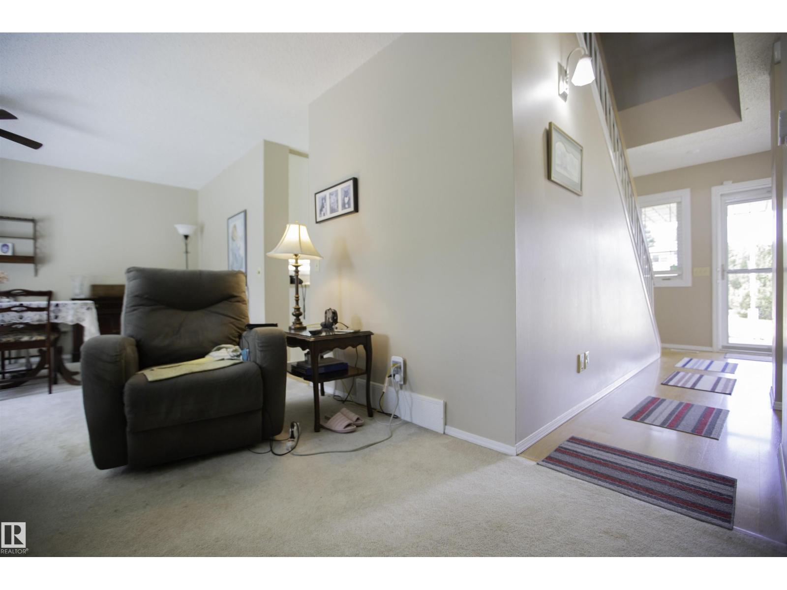 9923 190 ST NW - 8