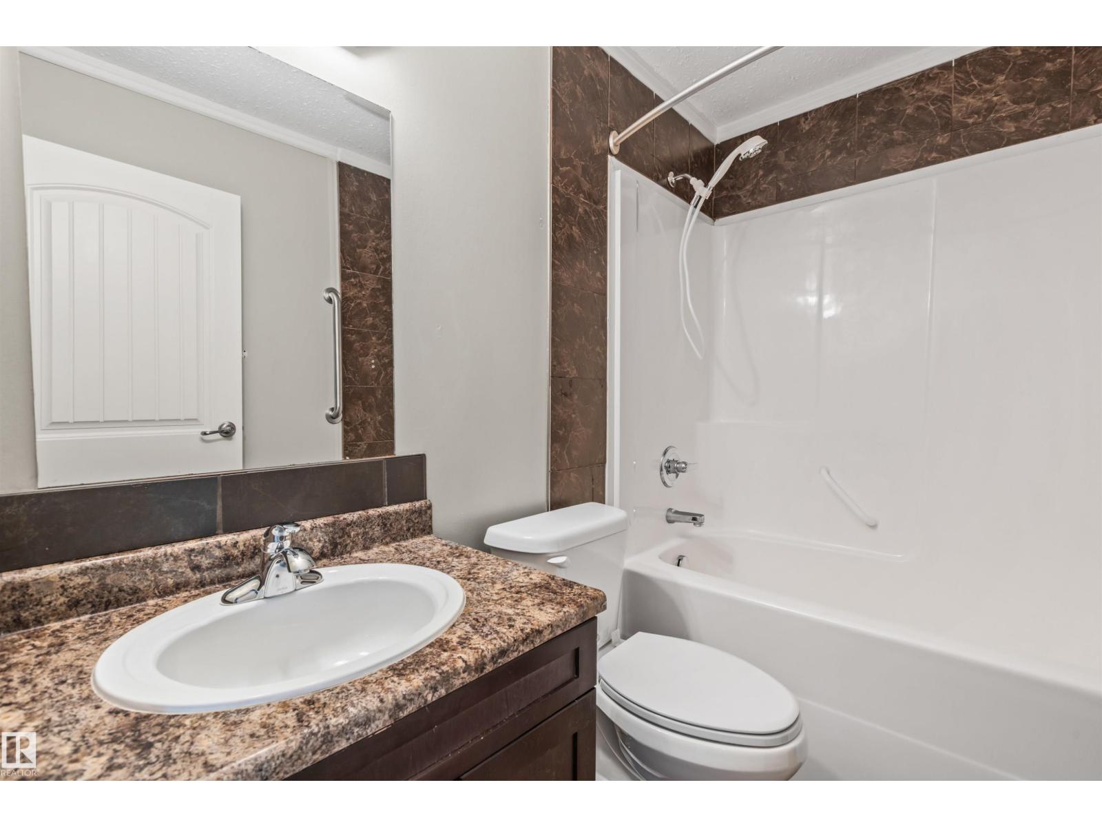 1172 Aspen DR W - 22