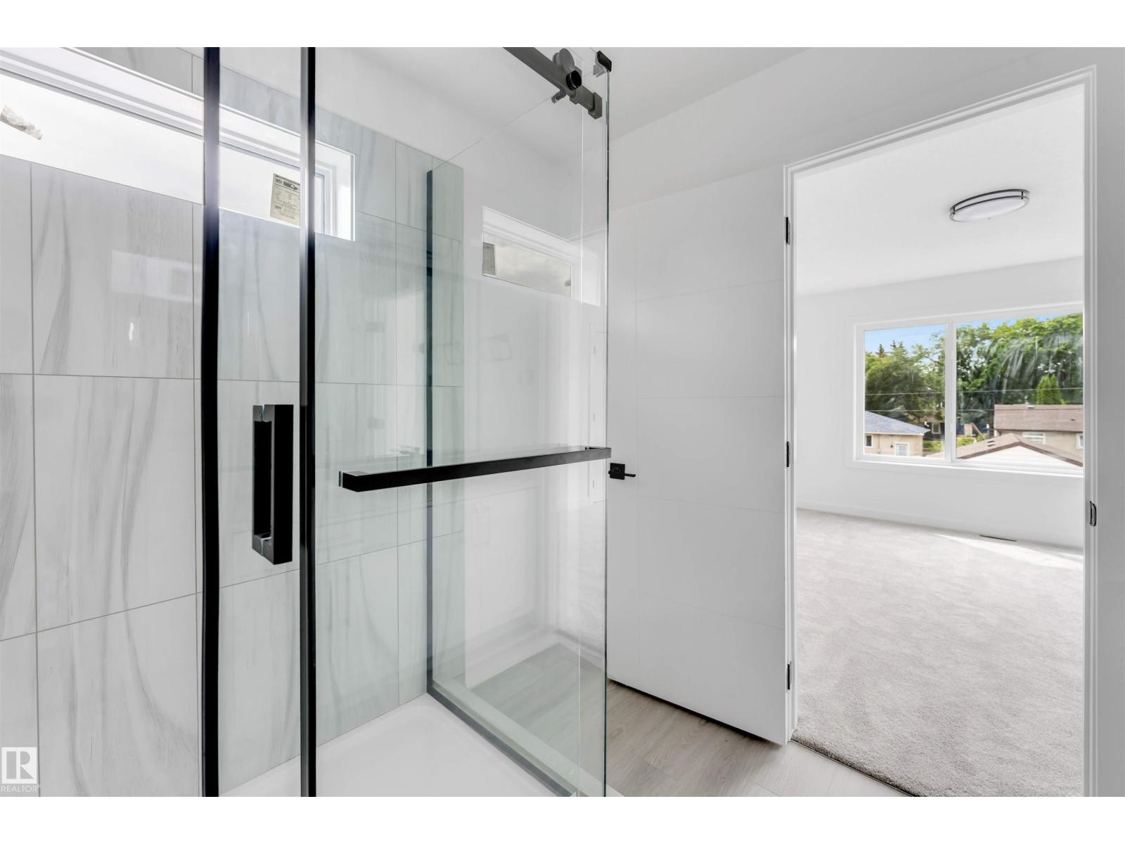 3605 112 ave NW - 26