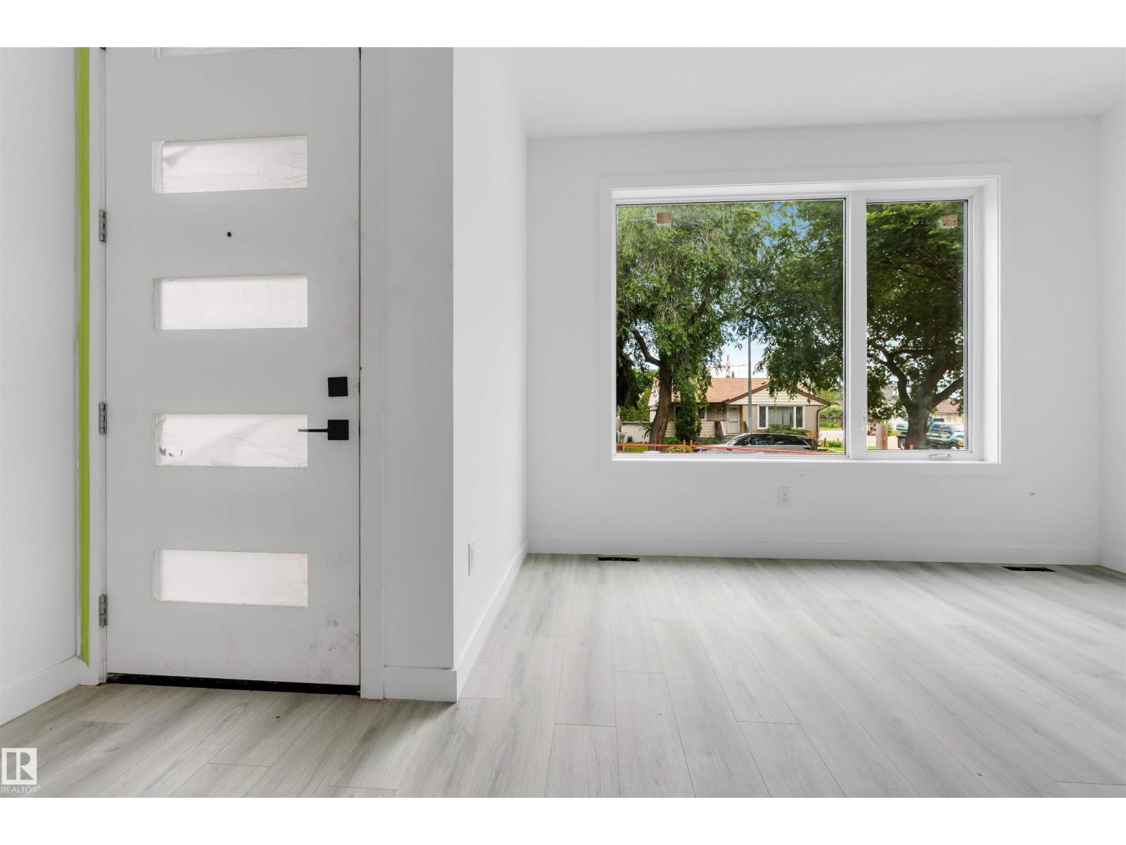 3605 112 ave NW - 8