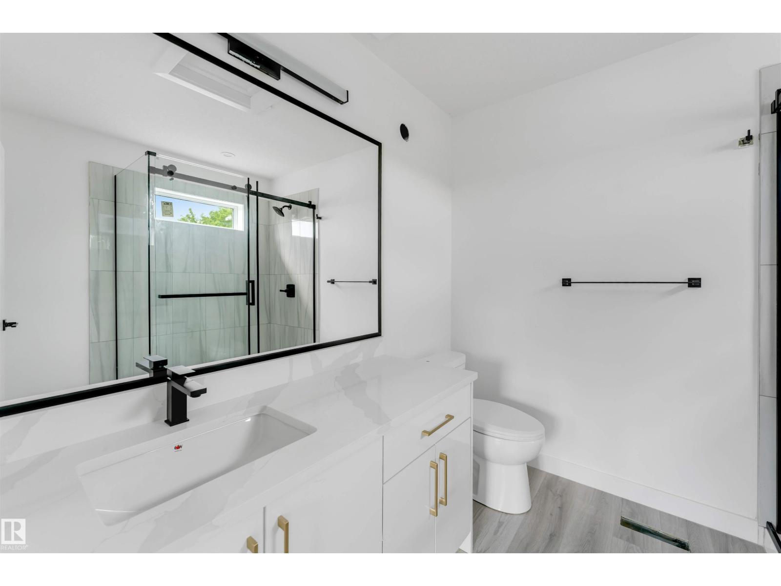 3605 112 ave NW - 27