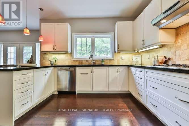 488 FOXCROFT BOULEVARD - 11
