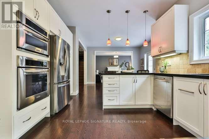 488 FOXCROFT BOULEVARD - 12