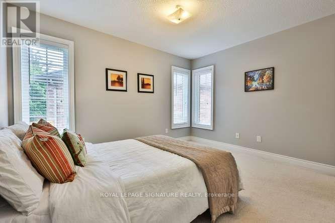 488 FOXCROFT BOULEVARD - 33