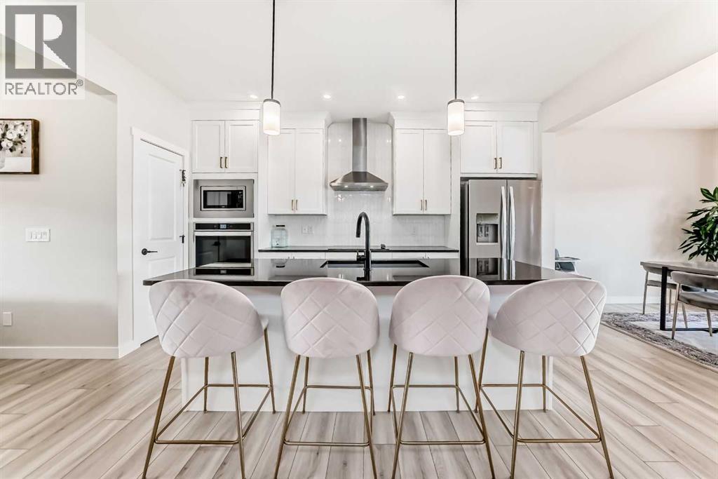 1104 Bayview Gardens SW - 4