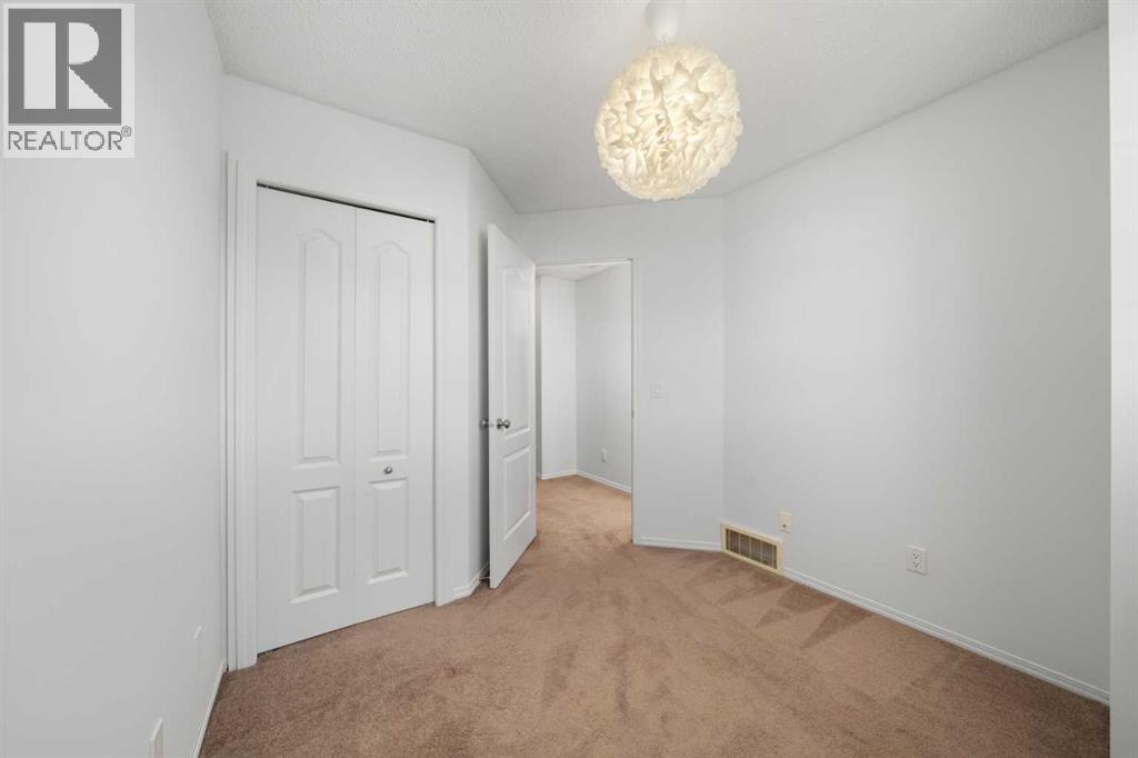 301 Strathaven Mews - 21