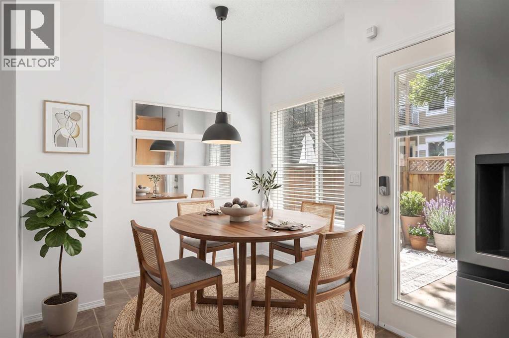 301 Strathaven Mews - 10