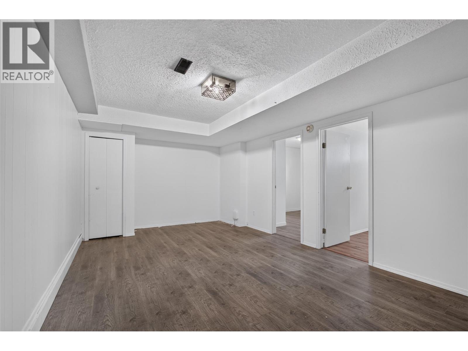 643 Hollydell Road, Kelowna