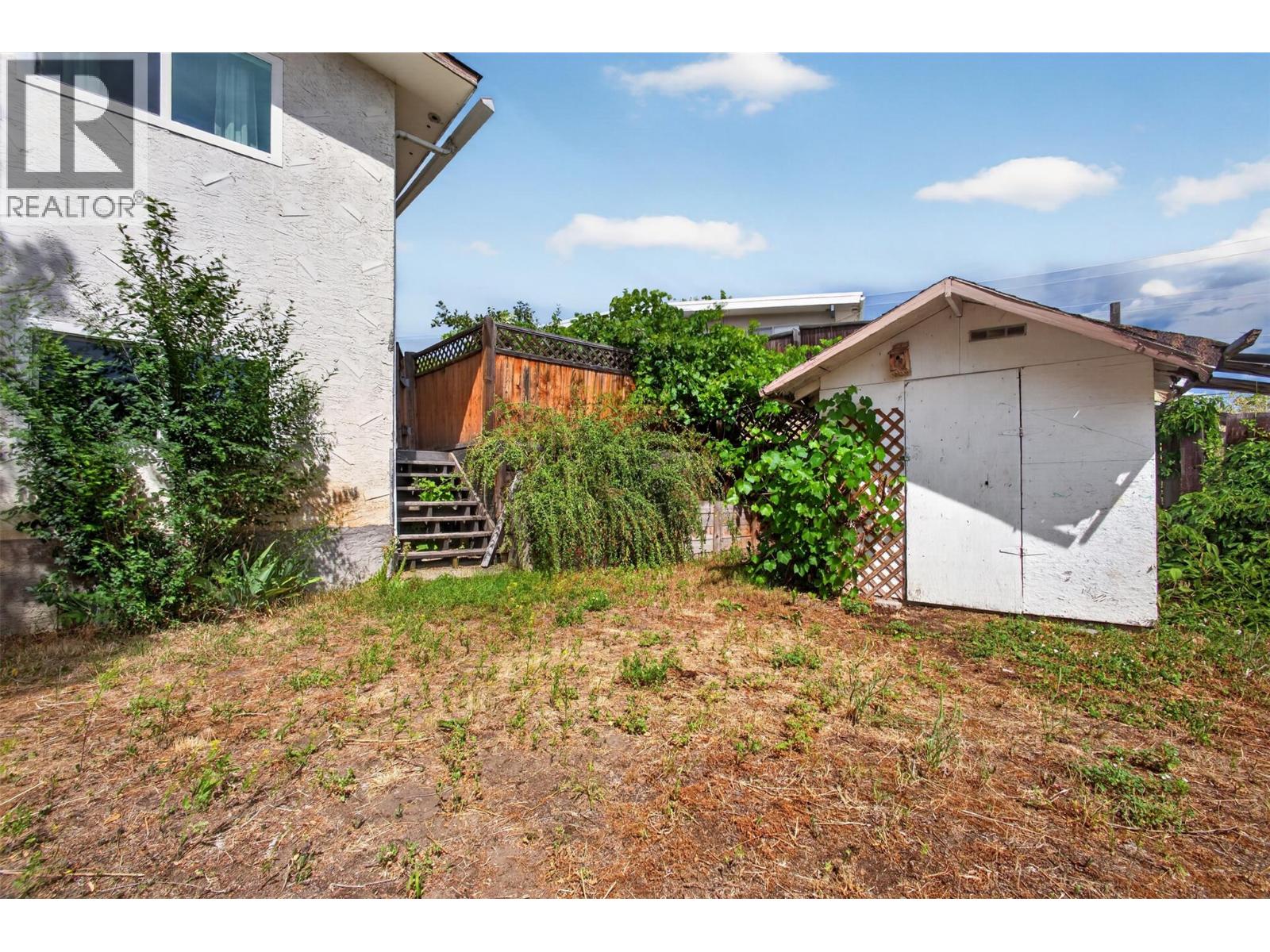 643 Hollydell Road, Kelowna