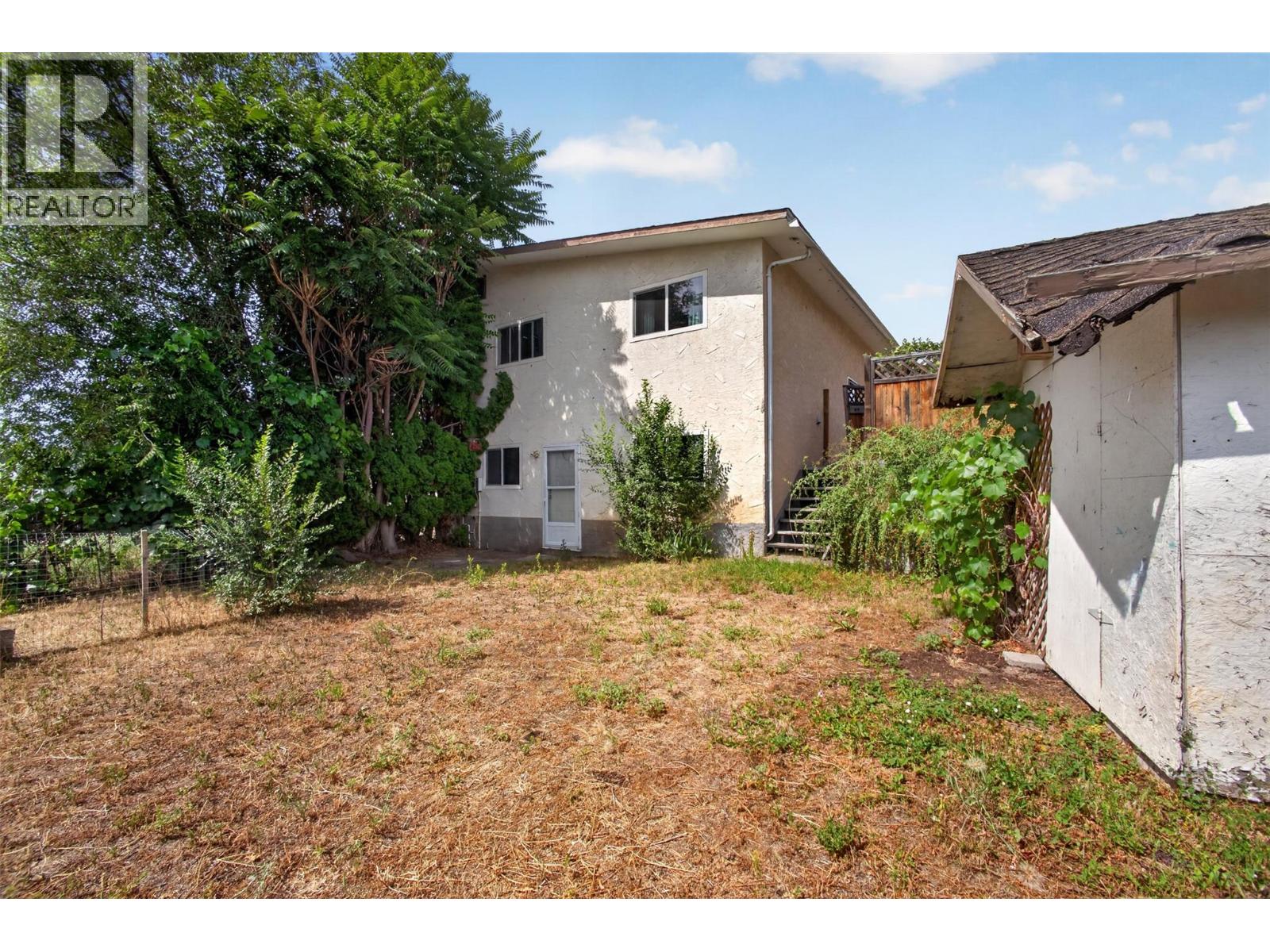643 Hollydell Road, Kelowna