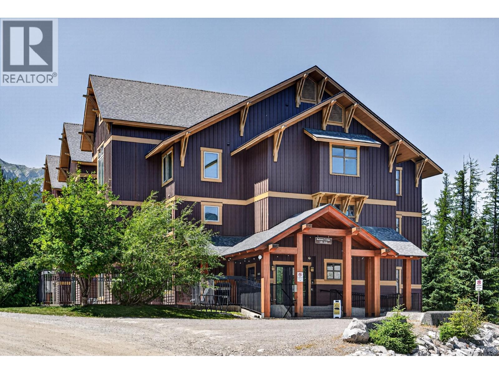 4559 TIMBERLINE Crescent Unit# 520, Fernie — photo 2