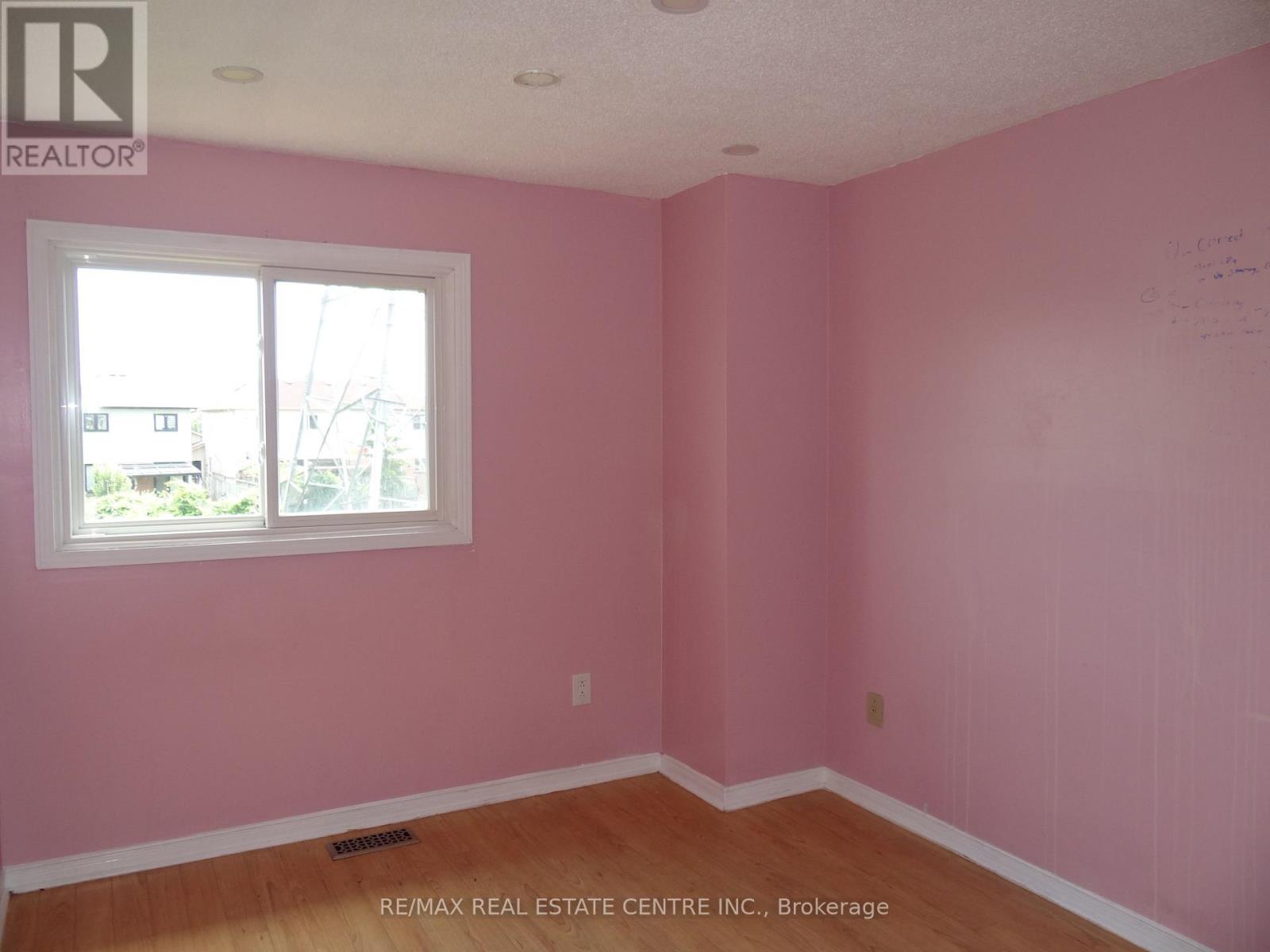 57 MEADOWLARK DRIVE - 11