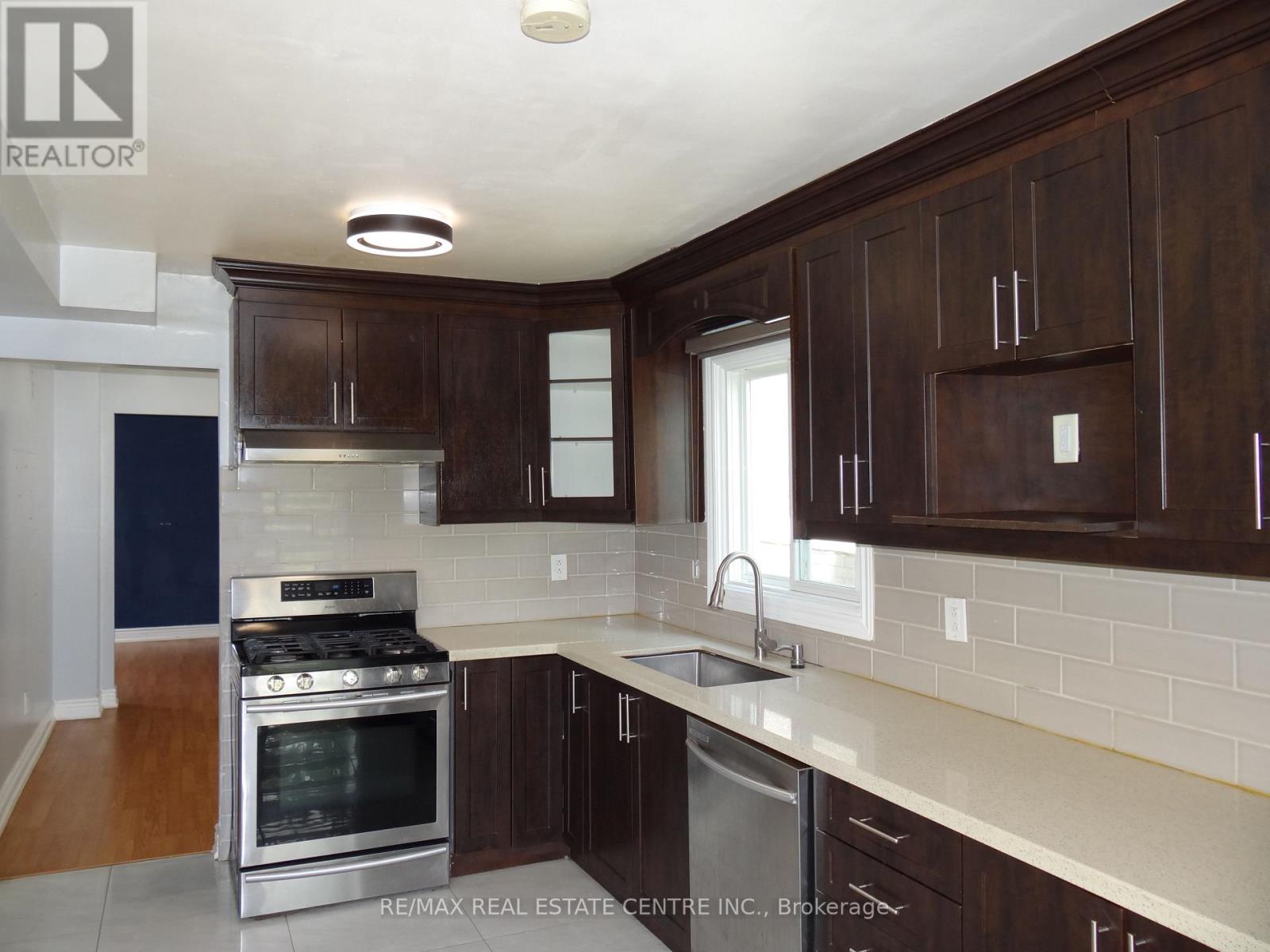 57 MEADOWLARK DRIVE - 4