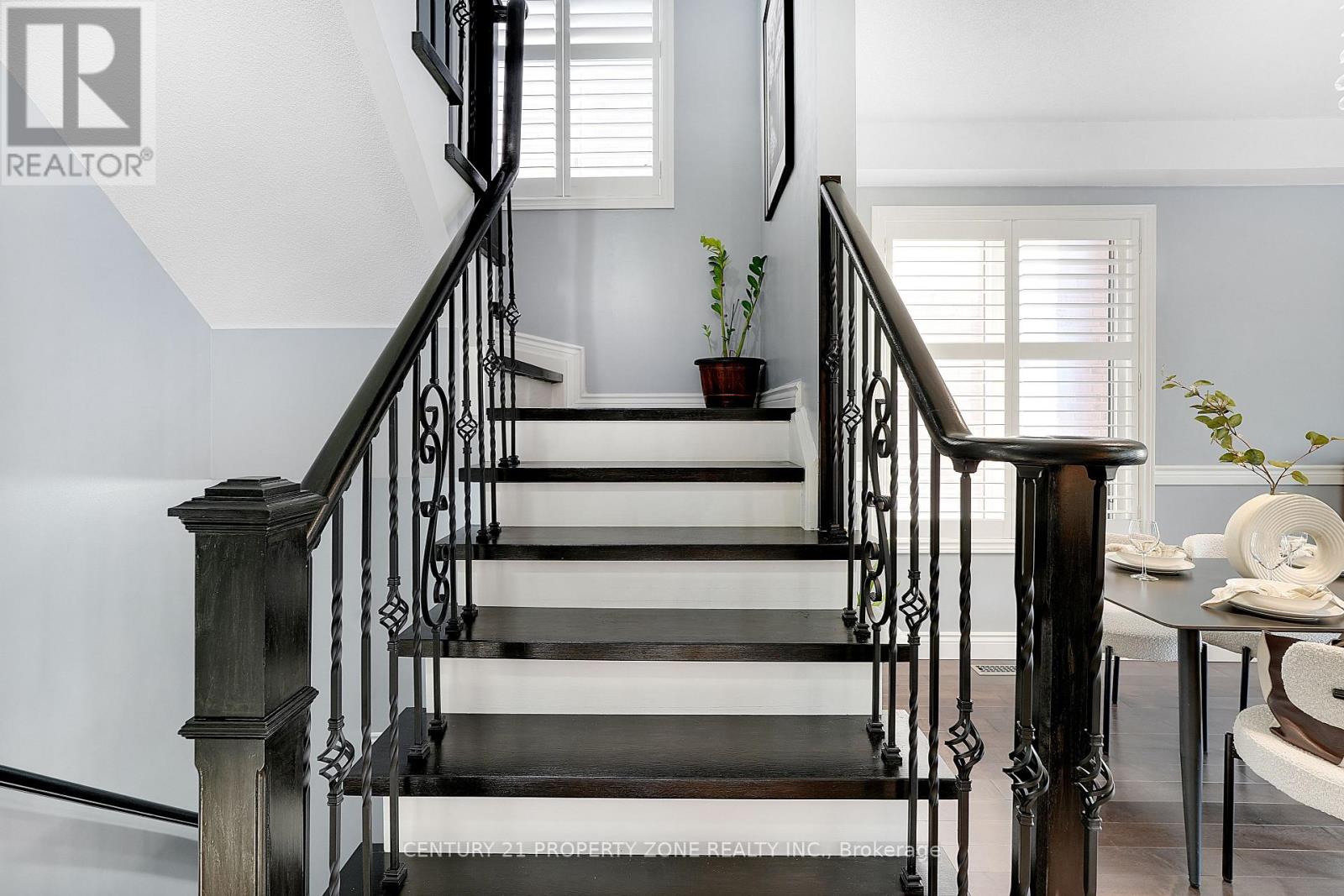 8 AMARANTH CRESCENT - 18
