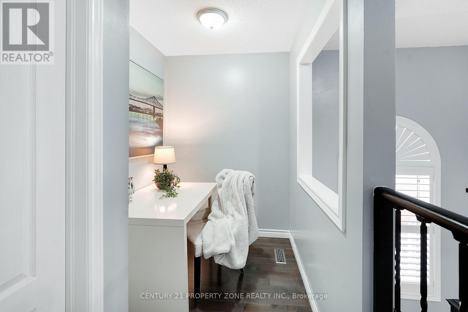 8 AMARANTH CRESCENT - 19