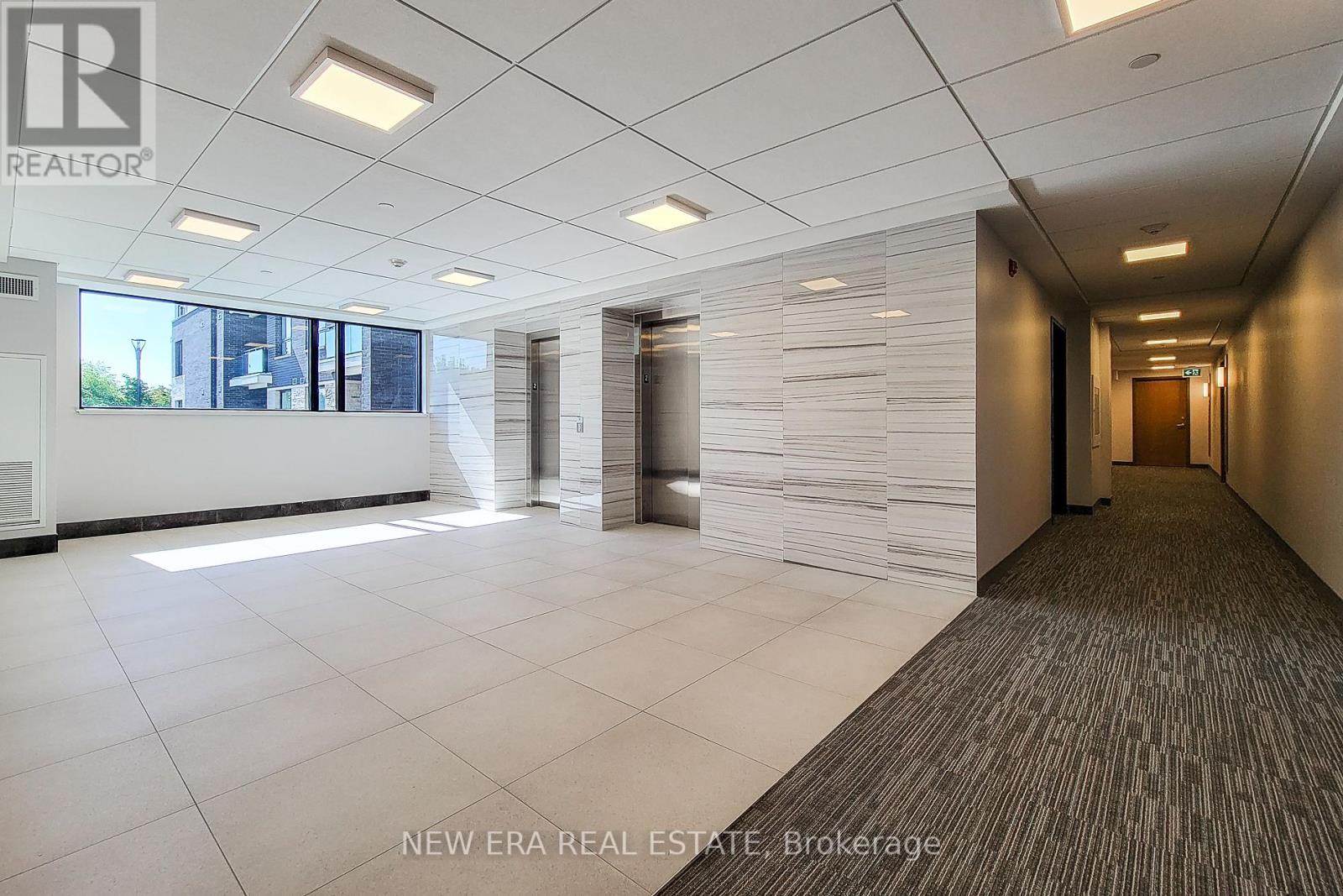 #212 320 PLAINS ROAD E - 12