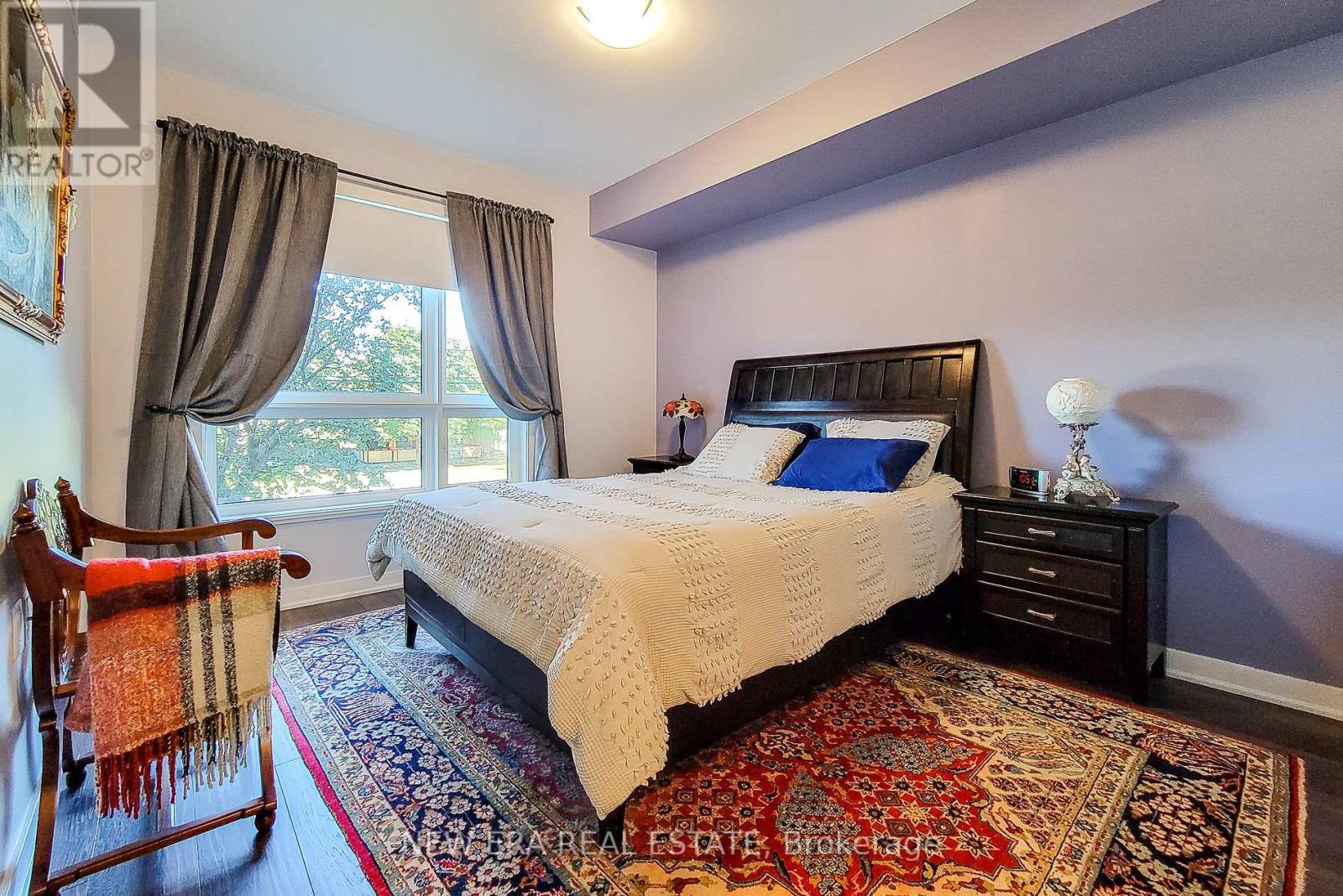 #212 320 PLAINS ROAD E - 21