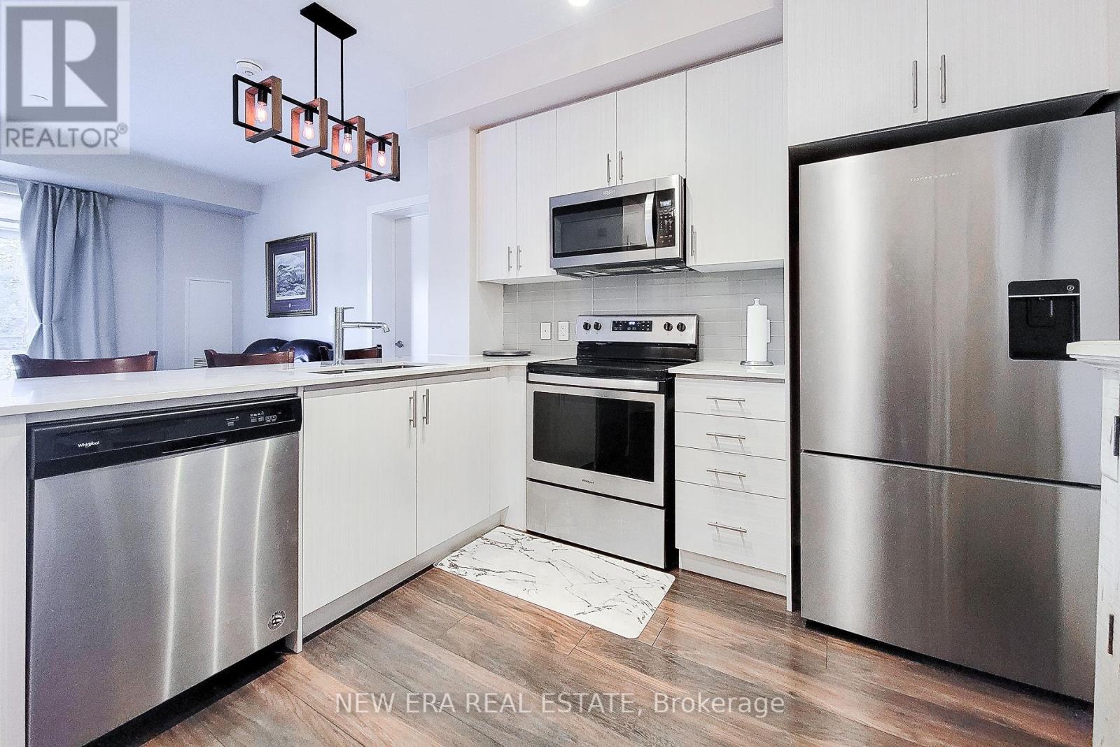 #212 320 PLAINS ROAD E - 24