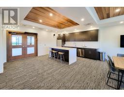 212 - 320 Plains Road E, Burlington, ON L7T2C8 Photo 6