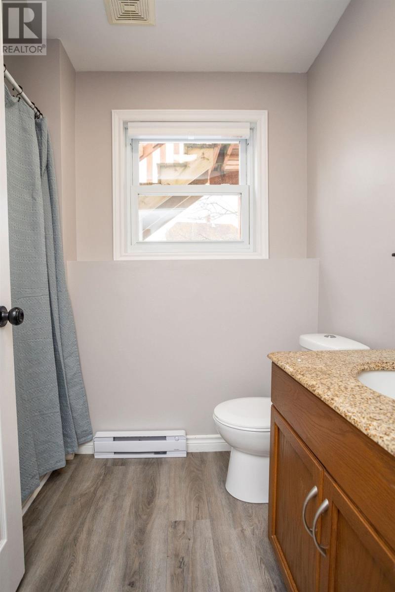 #1 14 Marshall Street - 24