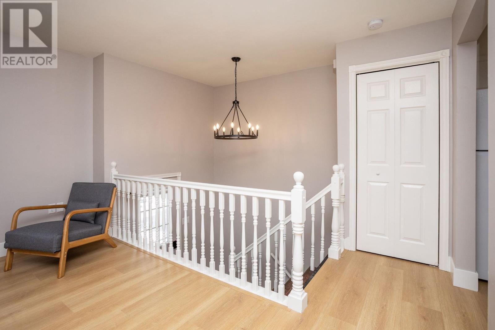 #1 14 Marshall Street - 4