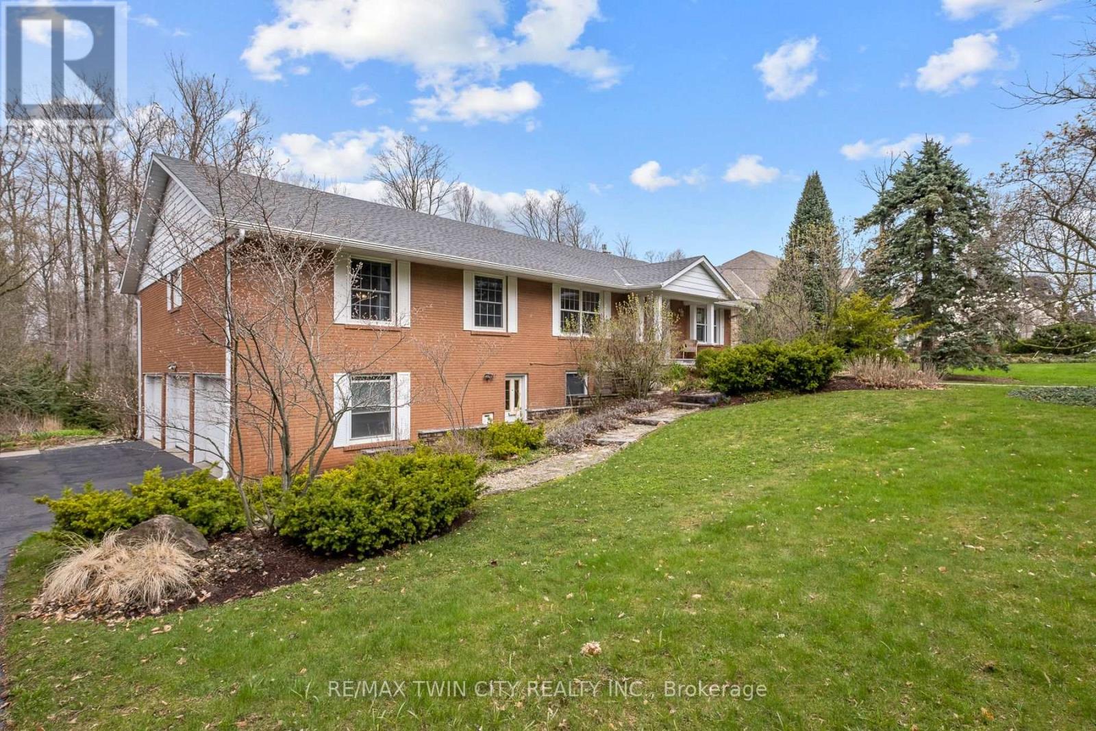 36 MAPLE HILL DRIVE - 1