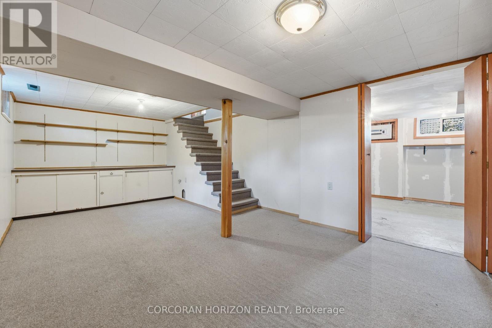 180 MELROSE STREET - 27