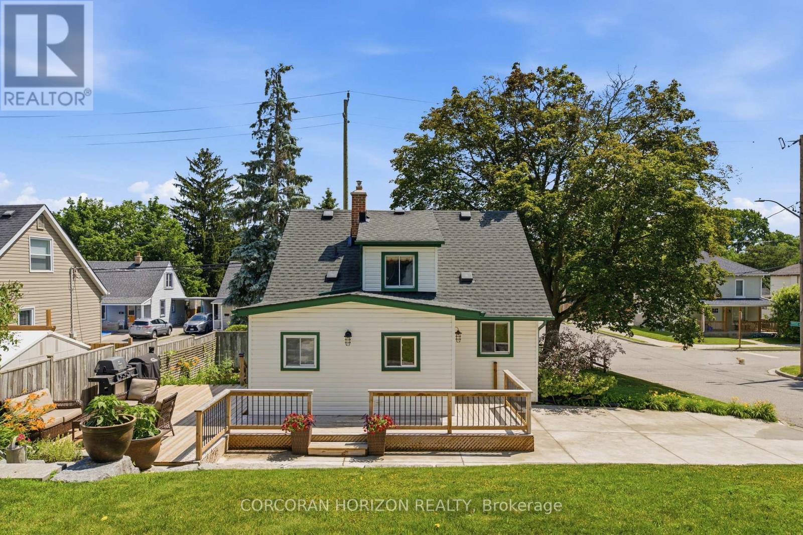 180 MELROSE STREET - 43