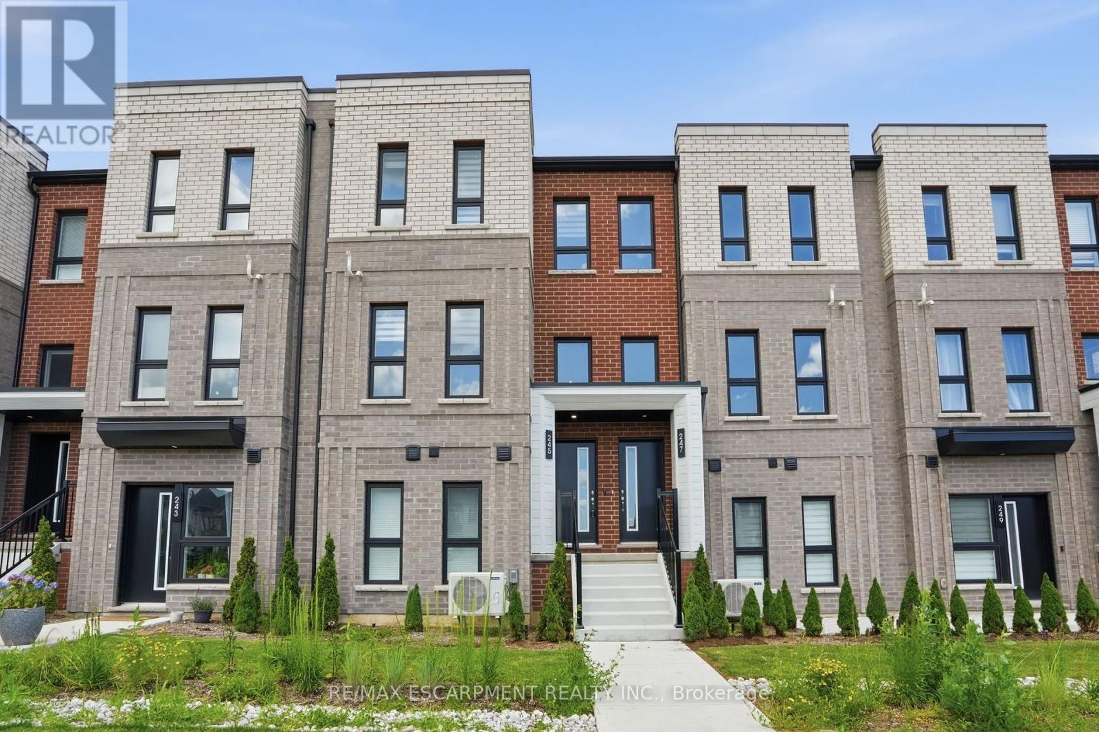 245 BURKE STREET - 1