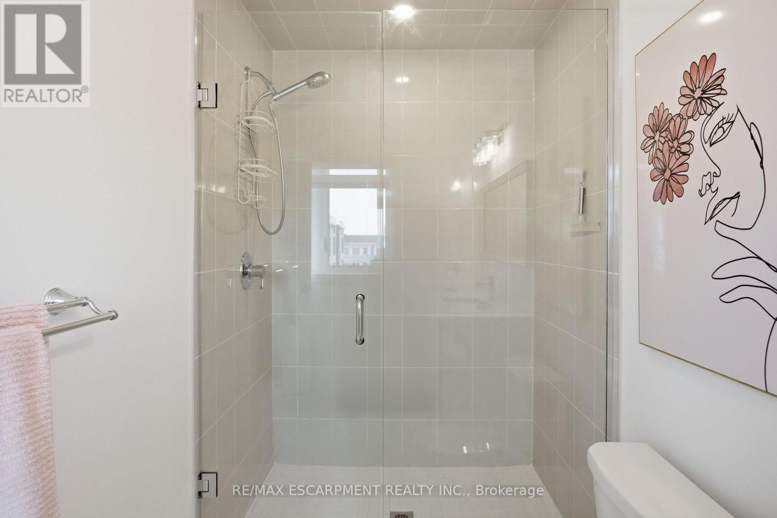 245 BURKE STREET - 19