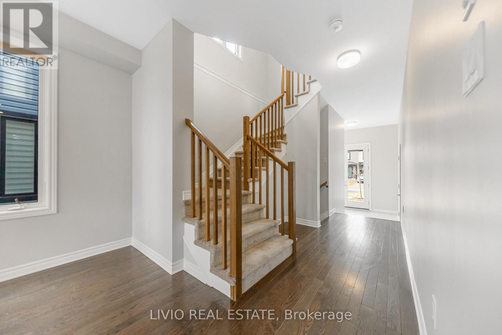 56 JARGEAU ROAD - 10