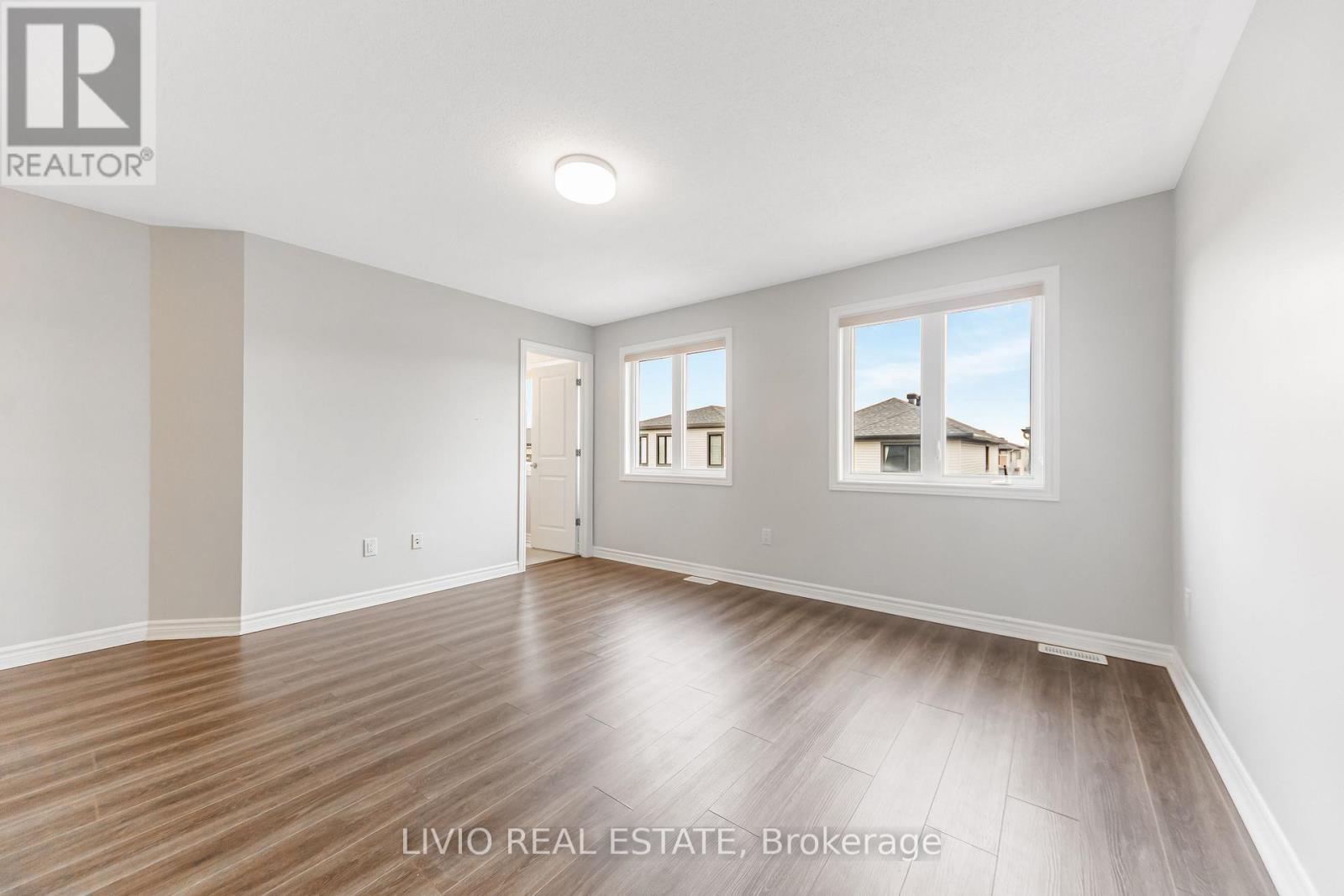 56 JARGEAU ROAD - 21