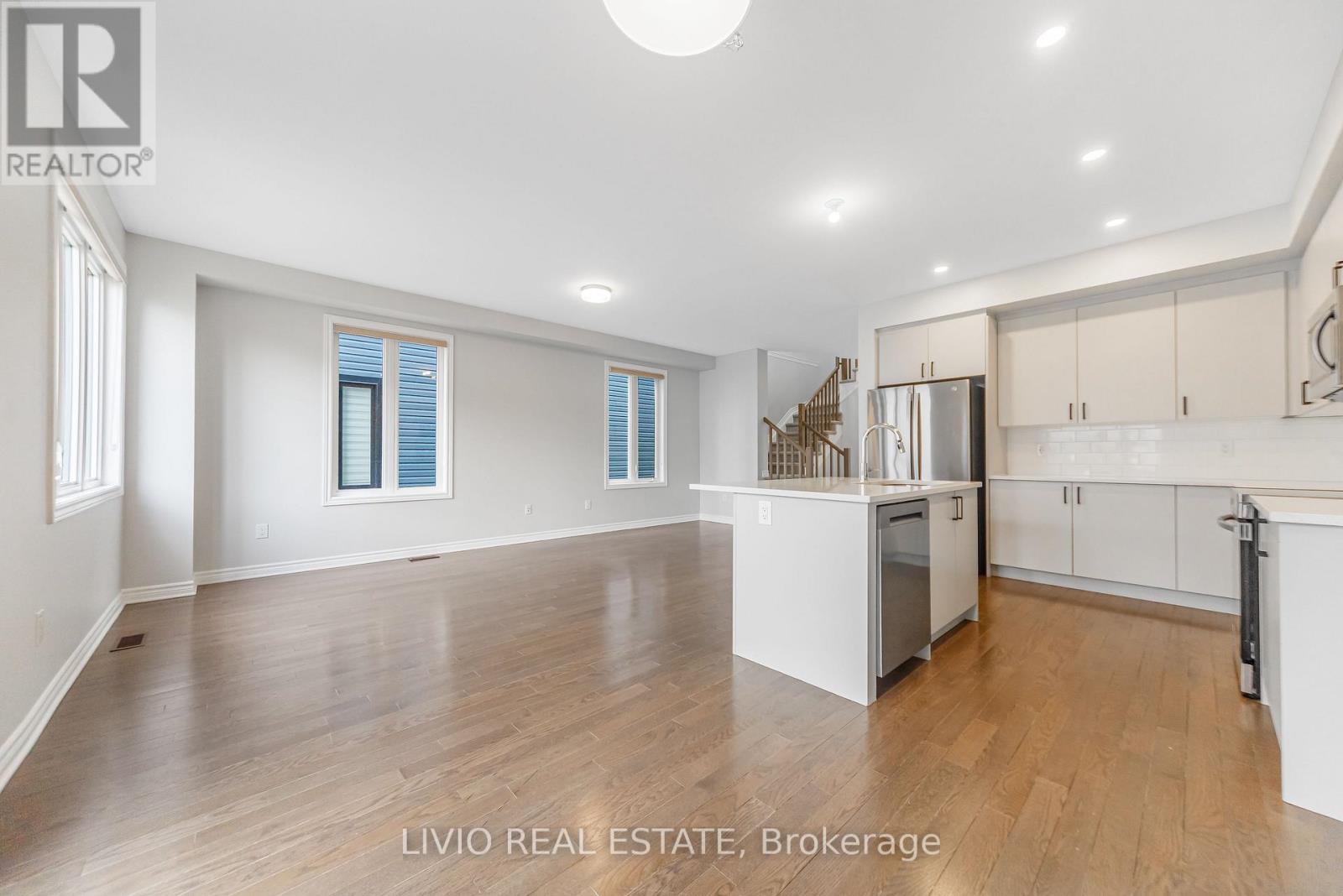 56 JARGEAU ROAD - 8