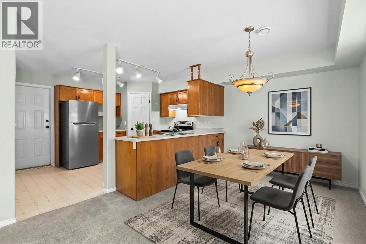 3831 Gellatly Road S - 16